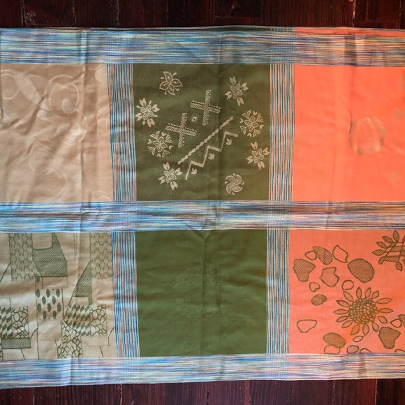 Gorgeous NEW scarf/shawl - green and pale orange - Picture 5 of 6